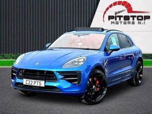 2020 - Porsche Macan Automatic