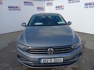 2020 - Volkswagen Passat Manual