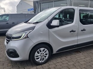 2021 - Renault Trafic Manual