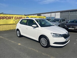 2021 - Skoda Fabia Manual