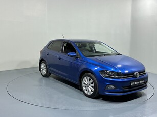 2021 - Volkswagen Polo Manual