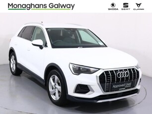 2022 - Audi Q3 Automatic