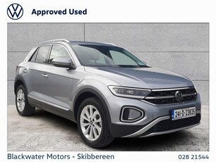 2024 - Volkswagen T-Roc Manual