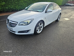 VAUXHALL INSIGNIA