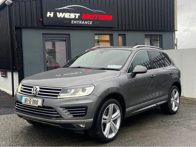 VOLKSWAGEN TOUAREG