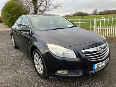 VAUXHALL INSIGNIA