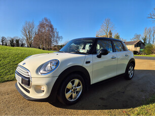 MINI HATCH