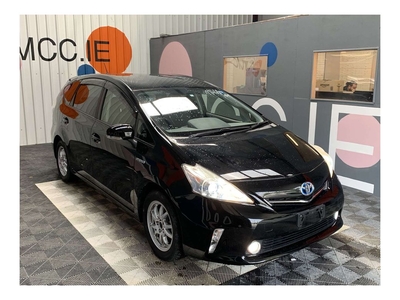 2014 (142) Toyota Prius Alpha