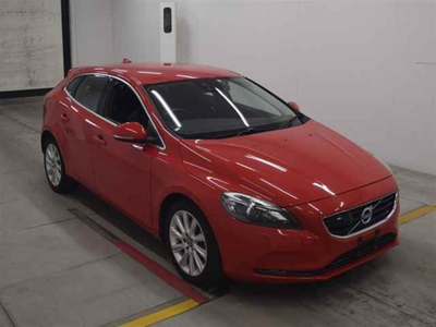 2016 Volvo V40