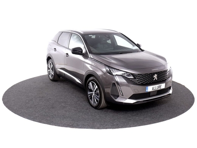 2023 (232) Peugeot 3008