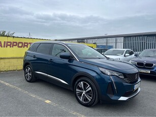 2021 (211) Peugeot 5008