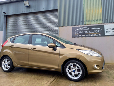 2012 (12) Ford Fiesta