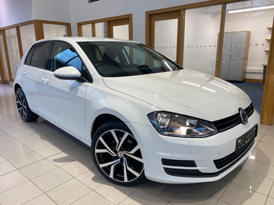 2016 (161) Volkswagen Golf