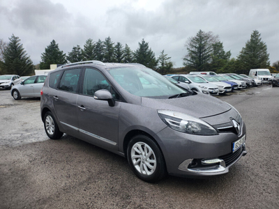 2016 (162) Renault Scenic