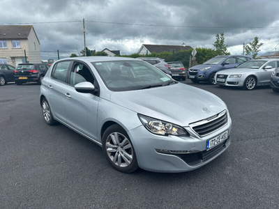 2017 (172) Peugeot 308