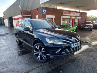 2018 (181) Volkswagen Touareg