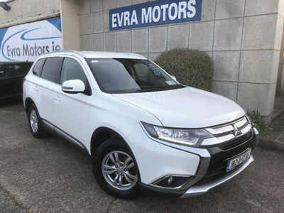 2018 (182) Mitsubishi Outlander