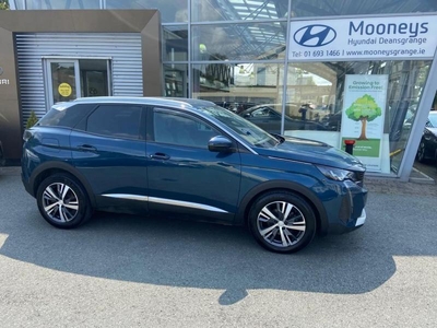 2021 (211) Peugeot 3008