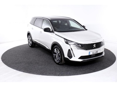 2024 (241) Peugeot 5008