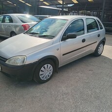 2002 - Opel Corsa Manual