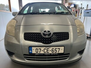 2007 - Toyota Yaris Manual