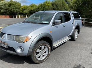 2008 - Mitsubishi L200 Manual