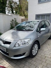 2008 - Toyota Auris Manual