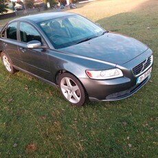 2009 - Volvo S40 ---