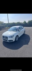 2011 - Audi A1 Manual