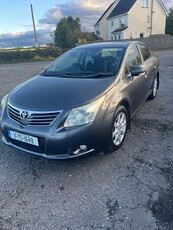 2011 - Toyota Avensis Manual