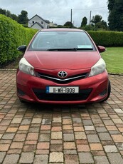 2011 - Toyota Yaris Manual