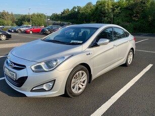 2014 - Hyundai i40 Manual