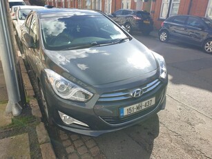 2015 - Hyundai i40 Manual