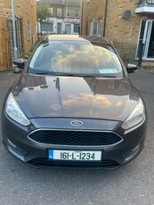 2016 - Ford Focus Manual