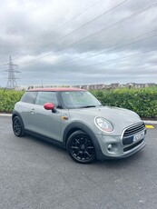 2016 - Mini One ---