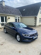 2016 - Volkswagen Passat Manual