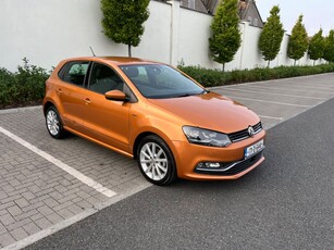 2017 - Volkswagen Polo Automatic