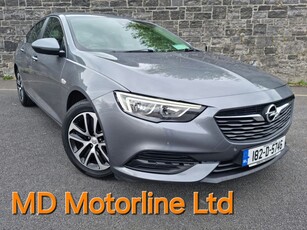 2018 - Opel Insignia Manual