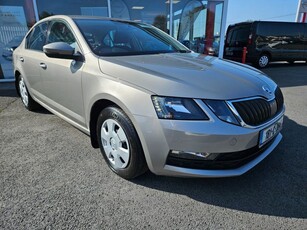 2018 - Skoda Octavia Manual