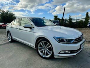 2019 - Volkswagen Passat Manual