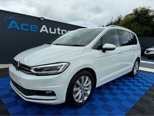 2019 - Volkswagen Touran Automatic