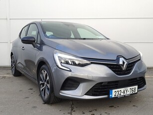 2023 (232) Renault Clio