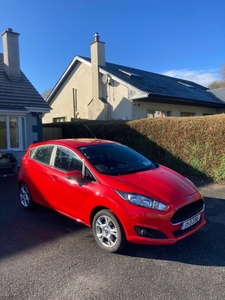 2017 - Ford Fiesta Manual