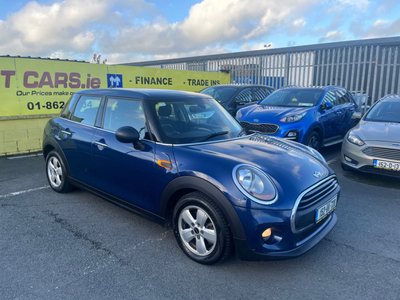 2015 (152) Mini Hatch