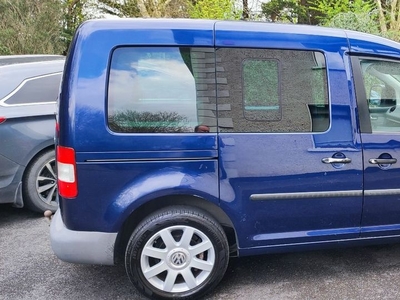 2004 - Volkswagen Caddy Manual