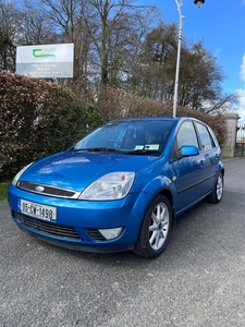 2005 - Ford Fiesta Manual