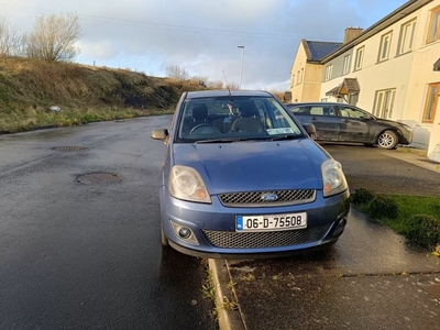 2006 - Ford Fiesta Manual