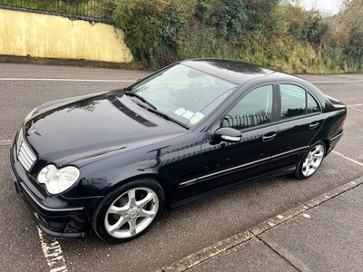 2006 - Mercedes-Benz C-Class ---