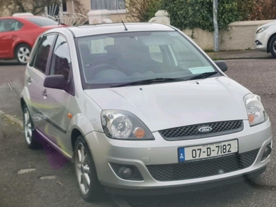 2007 - Ford Fiesta Manual