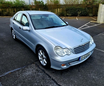 2007 - Mercedes-Benz C-Class Manual